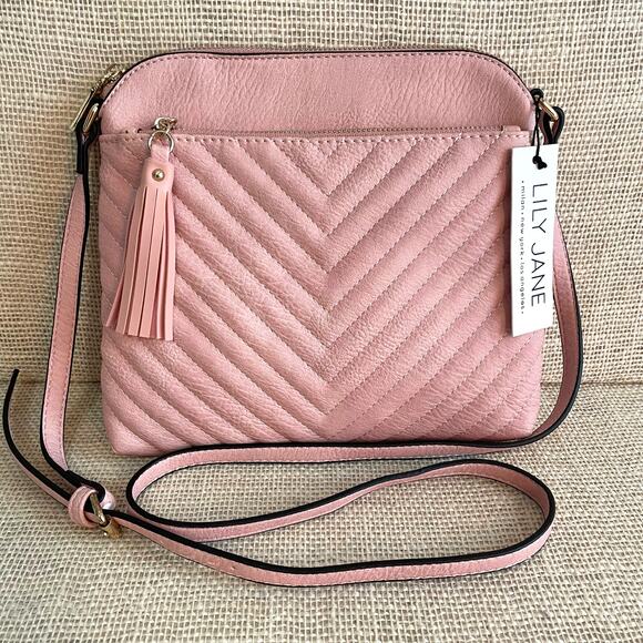 Crossbody,  Soft Pink, Quilted Chevron, Vegan Faux Leather, Many Pockets, NWT - Picture 1 of 8